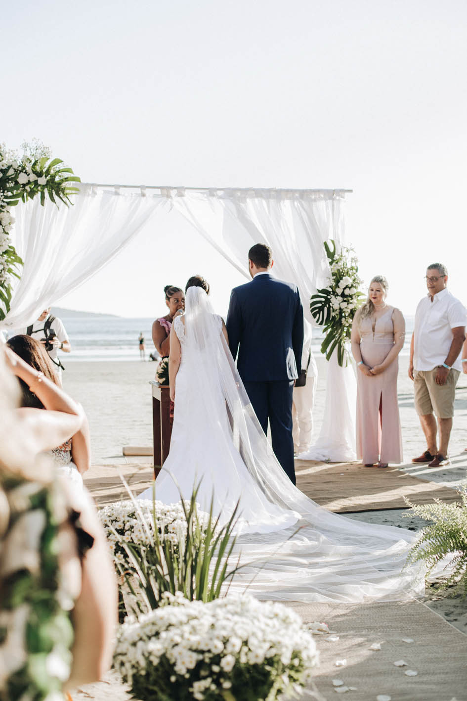 matrimonio in spiaggia rito simbolico