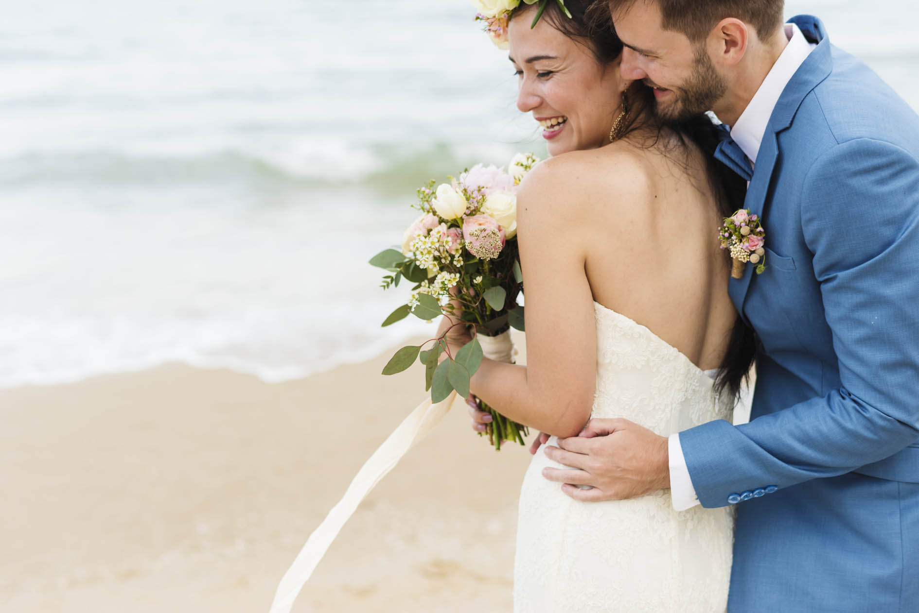 matrimonio in spiaggia rito simbolico